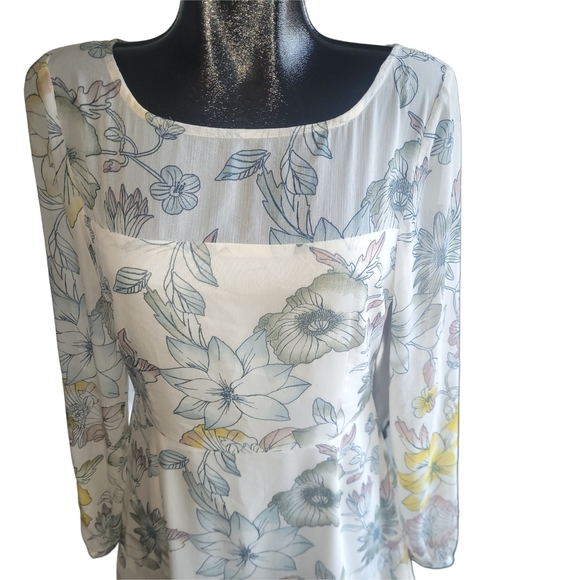 Cupcakes And Cashmere Floral Sheer Long Sleeve Dress 8 - Picture 3 of 8